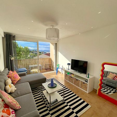 Апартаменты Superbe Duplex Refait A Neuf ! Йер Экстерьер фото